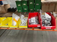 Inhoud van stelling met onderdelen intermodul maxi & alutherm systemen - afbeelding 4 van  18
