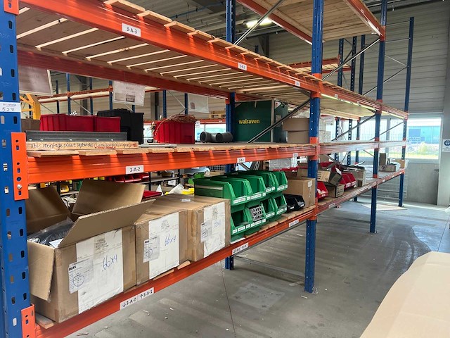 Inhoud van stelling met onderdelen intermodul maxi & alutherm systemen - afbeelding 1 van  18