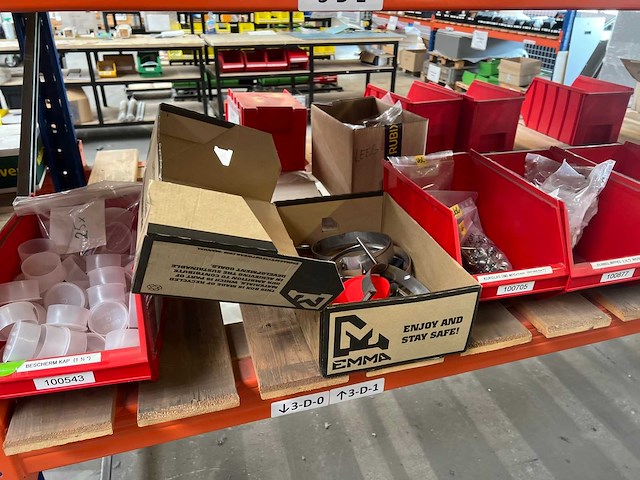 Inhoud van stelling met onderdelen intermodul maxi & alutherm systemen - afbeelding 14 van  18