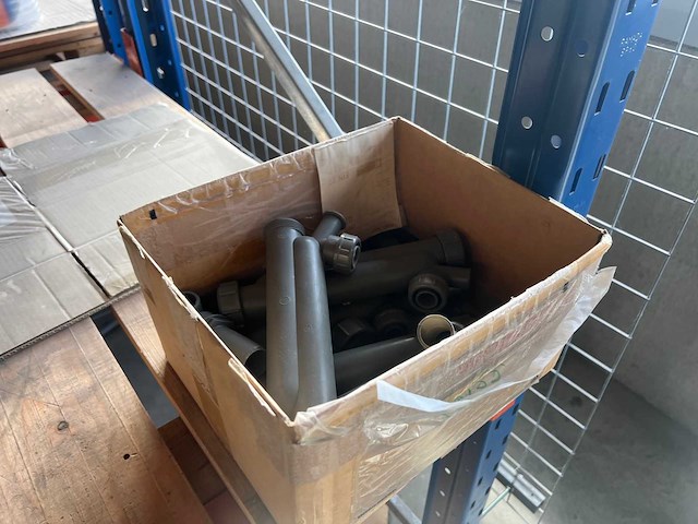 Inhoud van stelling met onderdelen intermodul maxi & alutherm systemen - afbeelding 18 van  18