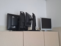 Inhoud vergaderruimte - afbeelding 8 van  8