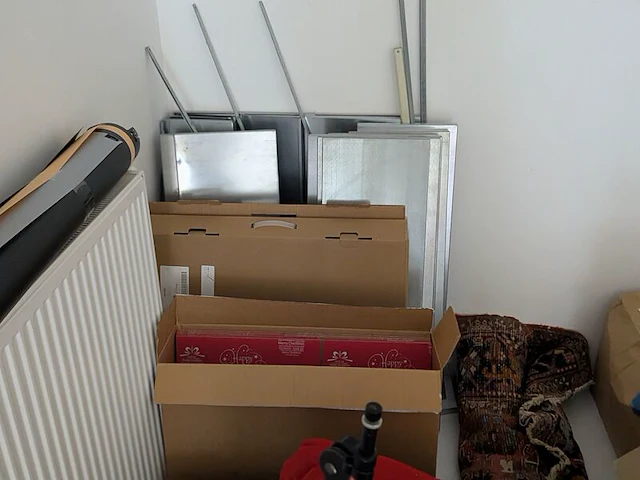 Inhoud vergaderruimte - afbeelding 5 van  8