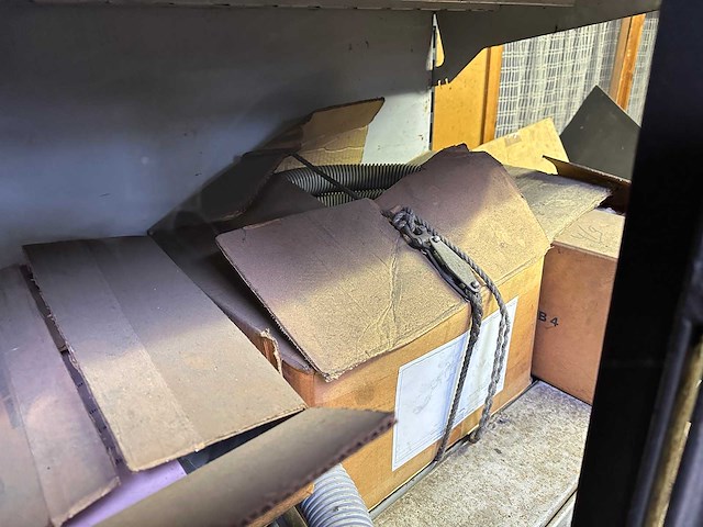 Inhoud vliering - afbeelding 13 van  15