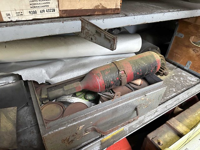 Inhoud vliering - afbeelding 14 van  15