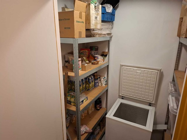 Inhoud voorraadmagazijn - afbeelding 1 van  20