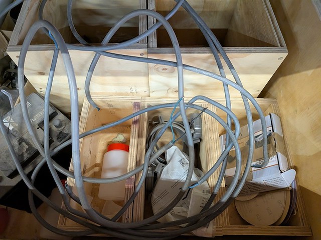 Inhoud werkbank - afbeelding 2 van  33