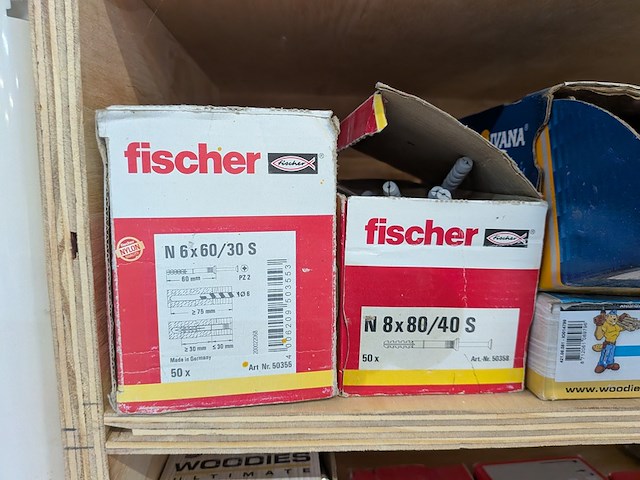 Inhoud werkbank - afbeelding 16 van  33