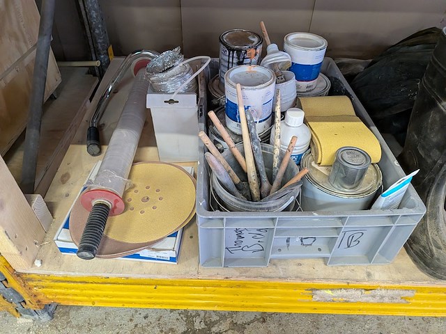 Inhoud werkbank - afbeelding 28 van  33