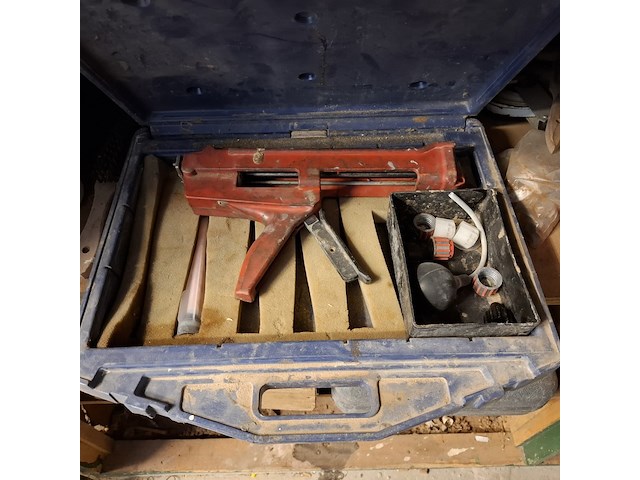 Inhoud werkkast - afbeelding 17 van  18