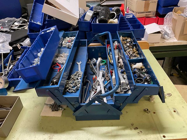 Inhoud werkplaats - afbeelding 16 van  28