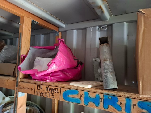 Inhoud zeecontainer - afbeelding 3 van  18