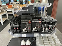 Inhoudstelling reinigings en montage accessoires - afbeelding 2 van  8