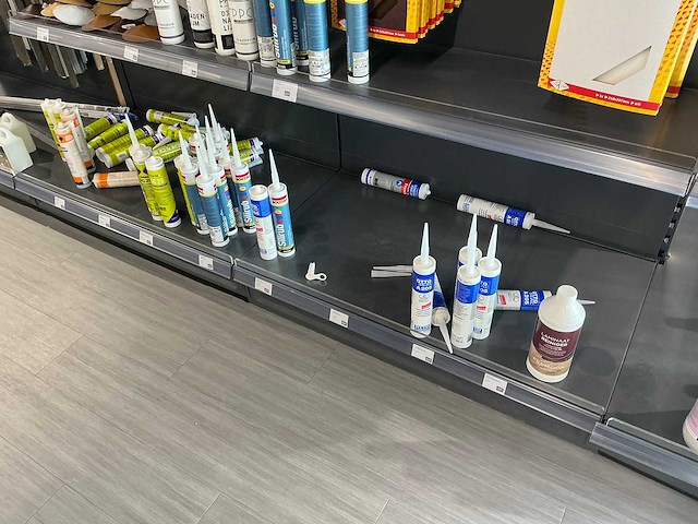 Inhoudstelling reinigings en montage accessoires - afbeelding 9 van  9