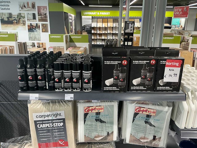 Inhoudstelling reinigings en montage accessoires - afbeelding 3 van  8