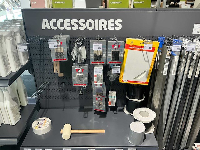 Inhoudstelling reinigings en montage accessoires - afbeelding 6 van  8