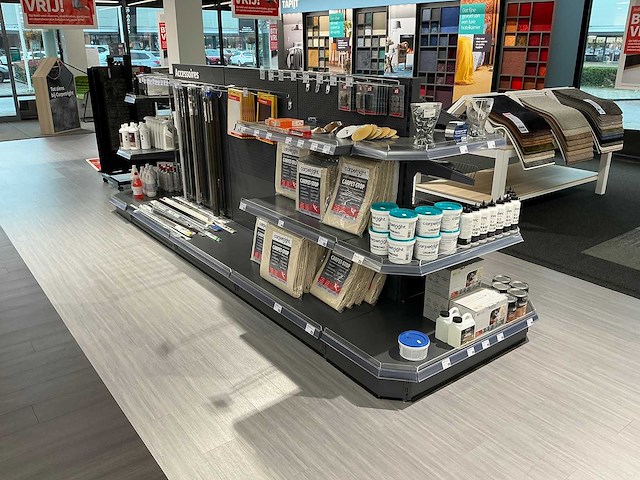 Inhoudstelling reinigings en montage accessoires - afbeelding 1 van  7