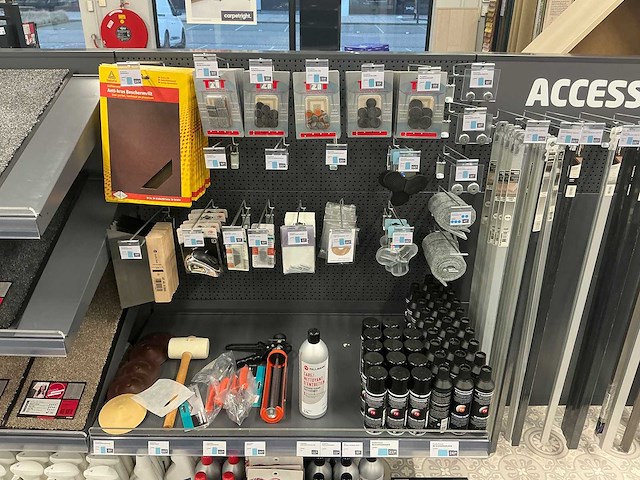 Inhoudstelling reinigings en montage accessoires - afbeelding 3 van  5