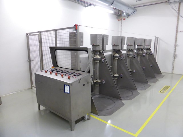 Inject star - afbeelding 1 van  14