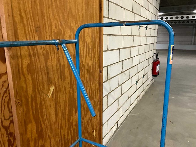 Inkapbare magazijnkar - afbeelding 19 van  19