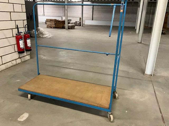 Inkapbare magazijnkar - afbeelding 8 van  15
