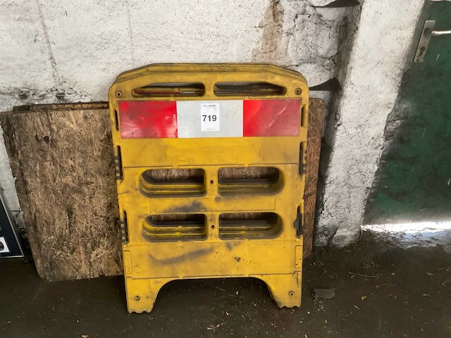 Inklapbaar afzethek - afbeelding 1 van  5