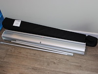 Inklapbaar beursstatief breedte 80 cm.
