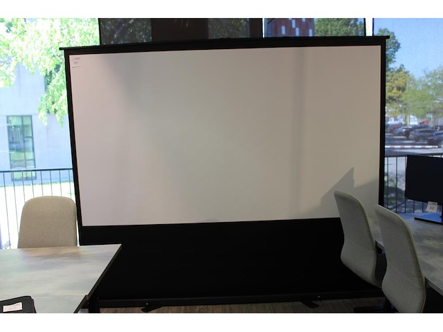 Inklapbaar projectie-/beamerscherm topvision. afmeting 245 x 210 cm. - afbeelding 1 van  2
