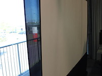 Inklapbaar projectie-/beamerscherm topvision. afmeting 245 x 210 cm. - afbeelding 2 van  2