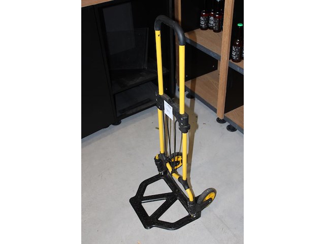 Inklapbaar steekwagen stanley - afbeelding 2 van  2