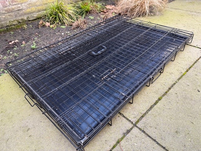 Inklapbare bench. afmeting uitgeklapt 108,5 x 70 cm. hoogte 77 cm - afbeelding 4 van  4