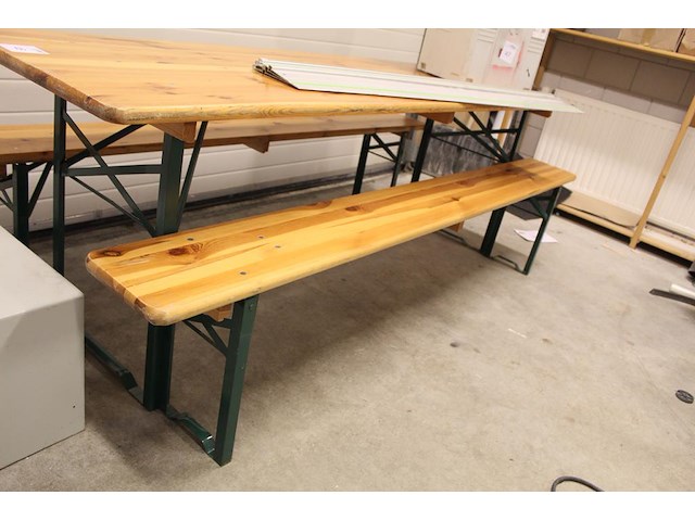 Inklapbare biertafelset. afmeting tafelblad 220 x 70 cm - afbeelding 2 van  3