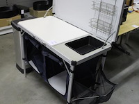 Inklapbare buitenkeuken met pedaalemmer. afm. 100 x 50 x 78 cm. margeproduct - afbeelding 2 van  3