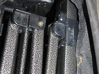 Inklapbare partytent in draagtas. - afbeelding 2 van  3