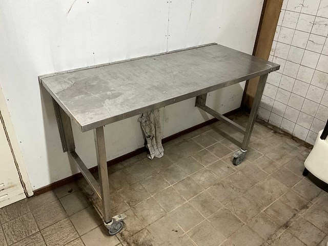 Inklapbare rvs werktafel - afbeelding 2 van  5