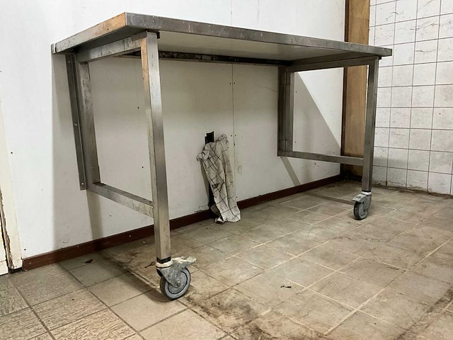 Inklapbare rvs werktafel - afbeelding 4 van  5