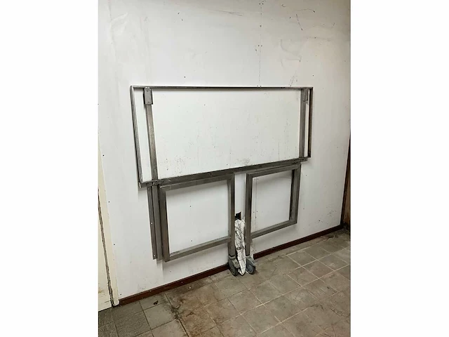 Inklapbare rvs werktafel - afbeelding 6 van  6