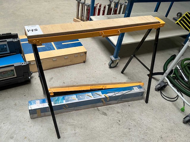 Inklapbare schraag (3x) - afbeelding 1 van  1
