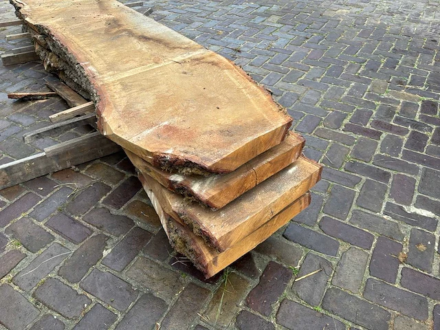 Inlands eikenplank (4x) - afbeelding 1 van  1