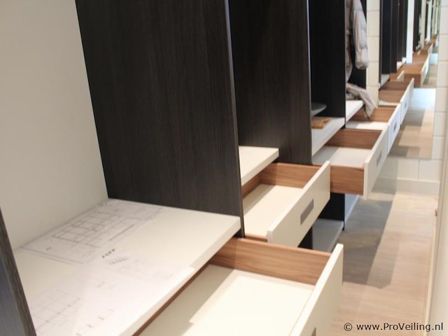 Inloopkast - afbeelding 7 van  11