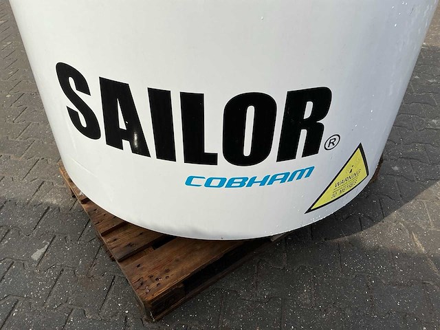 Inmarsat sailor cobham satelliet antenne - afbeelding 2 van  2