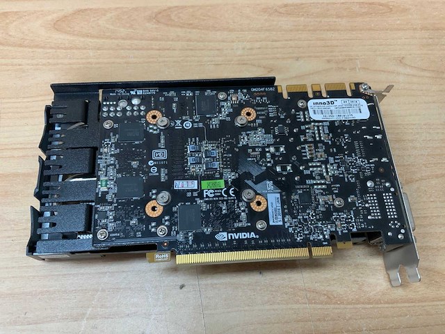 Inno3d - gtx790 4gd - videokaart - afbeelding 3 van  4