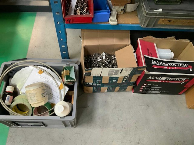 Innotec, würth stelling met inhoud - afbeelding 7 van  8