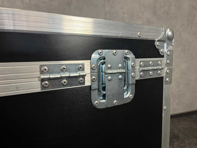 Innox - universele flightcase op wielen - afbeelding 4 van  12