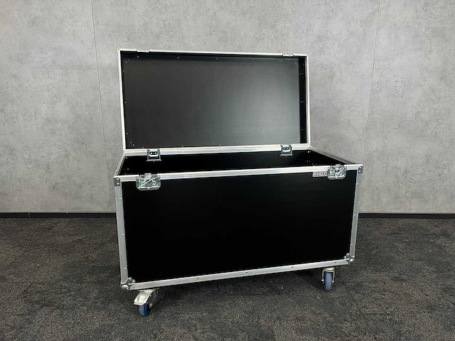 Innox - universele flightcase op wielen - afbeelding 11 van  12