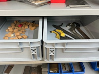 Inofec werkplaatskast met inhoud - afbeelding 9 van  12