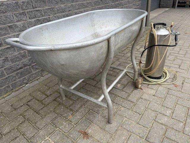 Inox - + injector spuit - mengkuip - afbeelding 2 van  3