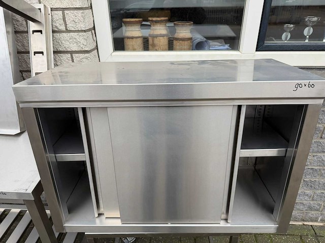 Inox - werk tafel + hang kast - rvs werktafel - afbeelding 4 van  4