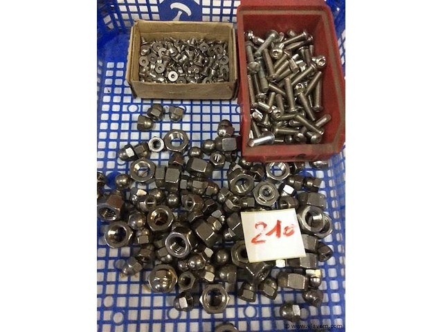 Inox bouten en moeren - afbeelding 1 van  3