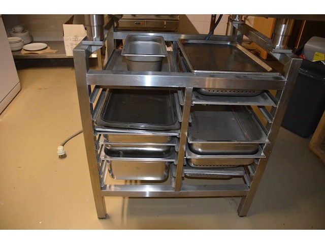 Inox stoomoven fagor hme-6/11 3000kw op 400v op inox tafel , 16 inox bakken - afbeelding 9 van  9