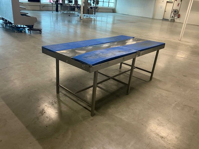 Inox werktafel - afbeelding 4 van  7